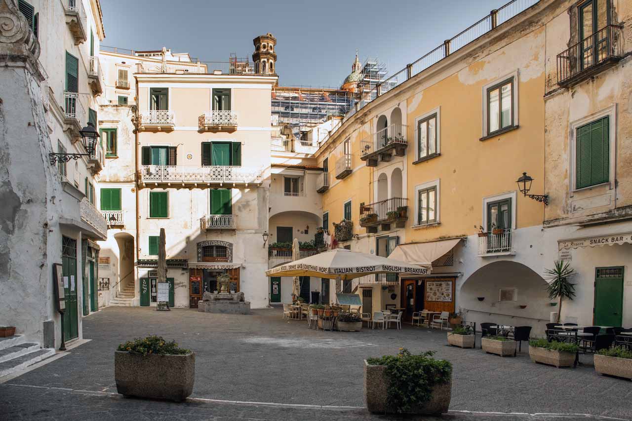 Il Borgo di Atrani in Costa d'Amalfi, la piazza