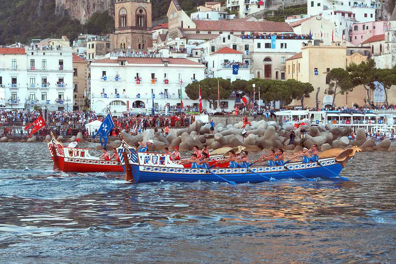 Regata Storica delle Repubbliche Marinare di Amalfi in Costa d'Amalfi