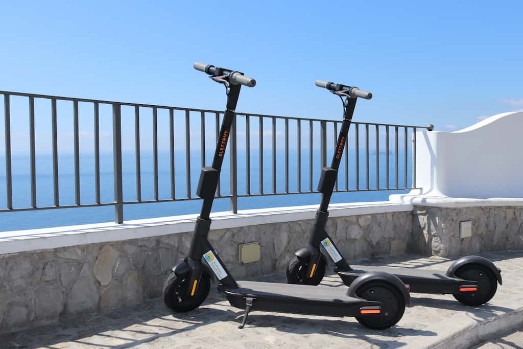 Mobilità elettrica e sostenibile Elettrify in Costa d'Amalfi