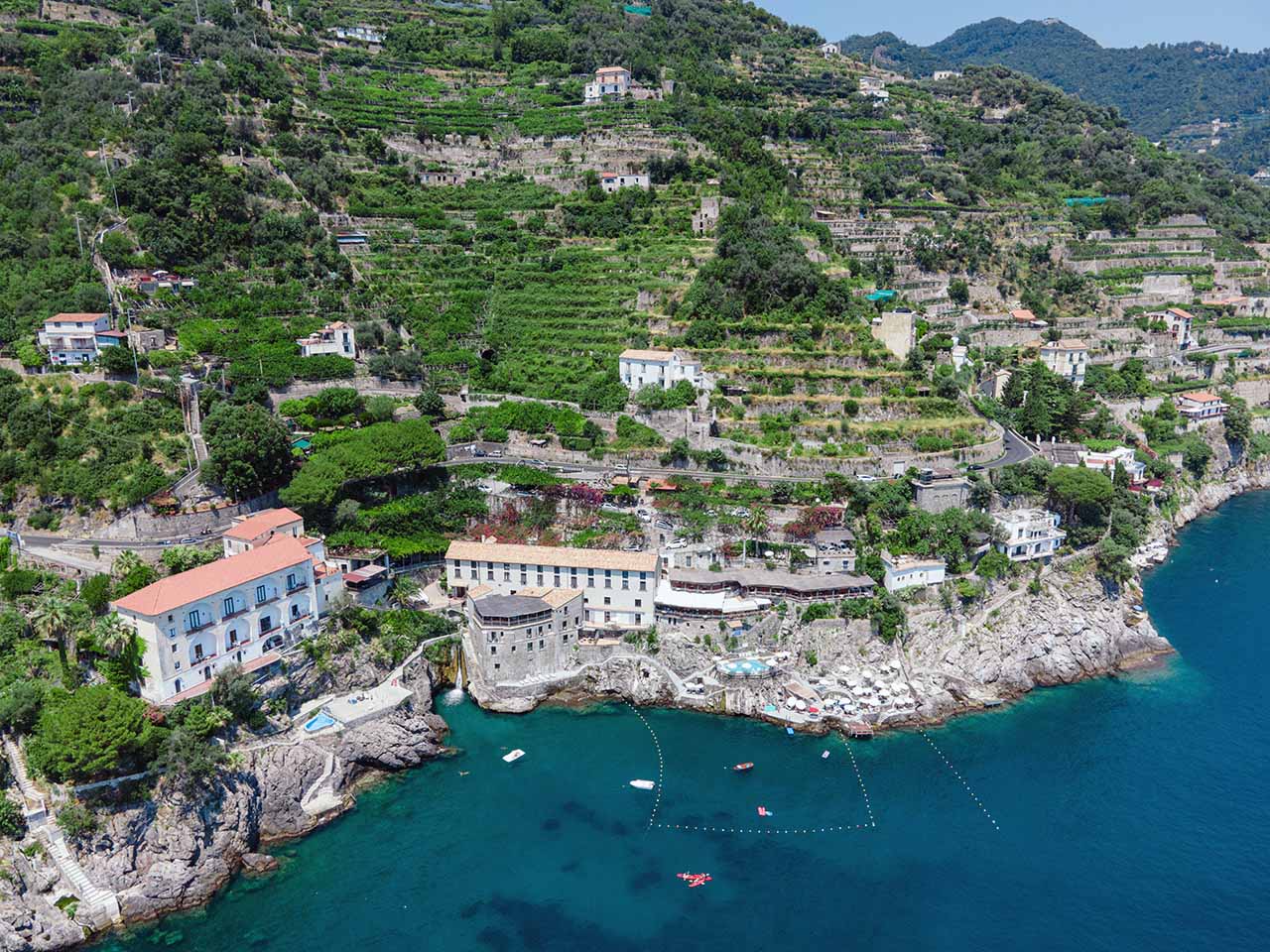 Art Hotel Marmolata a Ravello, in Costa d'Amalfi vista dall'alto
